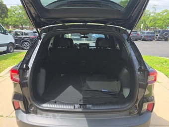 2025 Ford Escape ST-Line - miniatura 11