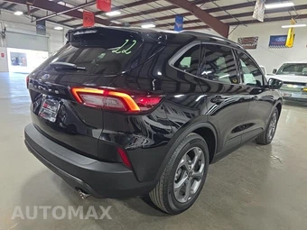 2025 Ford Escape ST-Line - miniatura 4