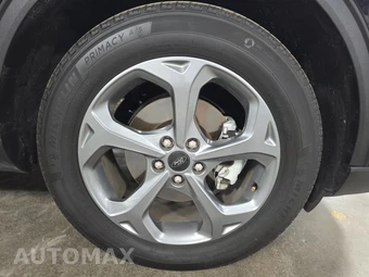 2025 Ford Escape ST-Line - miniatura 9