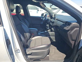 2025 Ford Escape ST-Line - miniatura 41