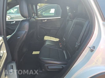 2025 Ford Escape ST-Line - miniatura 9