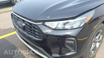 2025 Ford Escape ST-Line - miniatura 18