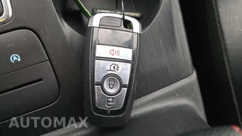 2025 Ford Escape ST-Line - miniatura 24