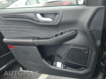 2025 Ford Escape ST-Line - miniatura 15
