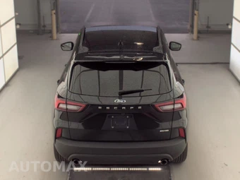 2025 Ford Escape ST-Line - miniatura 6
