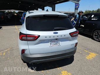 2025 Ford Escape ST-Line - miniatura 6