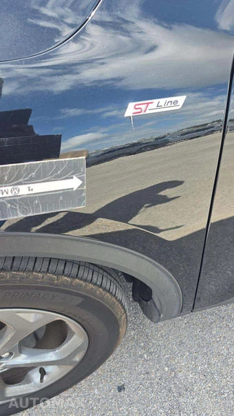 2025 Ford Escape ST-Line - miniatura 28