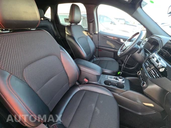 2025 Ford Escape ST-Line - miniatura 14