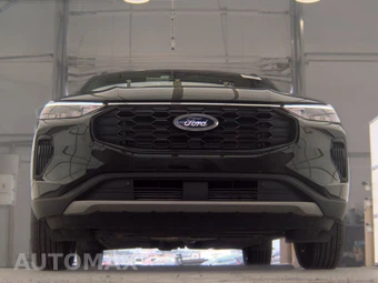 2025 Ford Escape ST-Line - miniatura 3