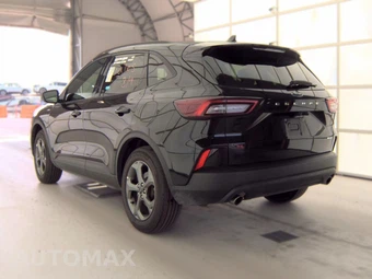 2025 Ford Escape ST-Line - miniatura 8