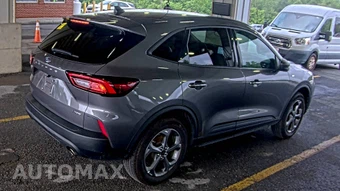 2025 Ford Escape ST-Line - miniatura 4