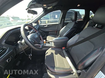 2025 Ford Escape ST-Line - miniatura 13