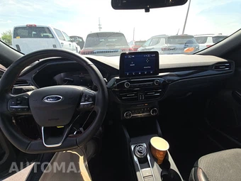 2025 Ford Escape ST-Line - miniatura 17