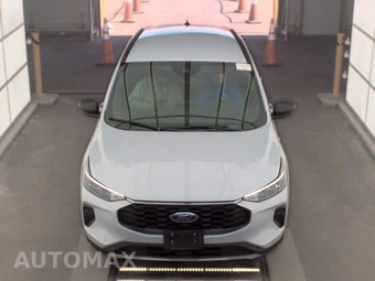 2025 Ford Escape ST-Line – miniatura 2