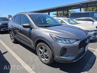 2025 Ford Escape ST-Line - miniatura 3