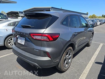 2025 Ford Escape ST-Line - miniatura 4