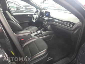 2025 Ford Escape ST-Line - miniatura 8
