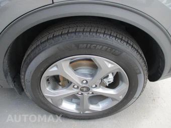2025 Ford Escape ST-Line - miniatura 15