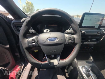 2025 Ford Escape ST-Line - miniatura 10