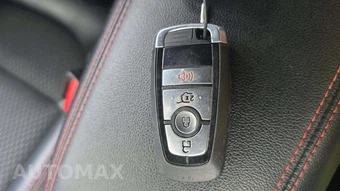 2025 Ford Escape ST-Line - miniatura 18