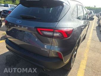 2025 Ford Escape ST-Line - miniatura 4