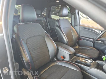 2025 Ford Escape ST-Line - miniatura 8