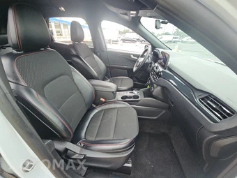 2025 Ford Escape ST-Line - miniatura 8
