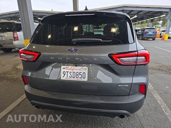 2025 Ford Escape ST-Line - miniatura 5