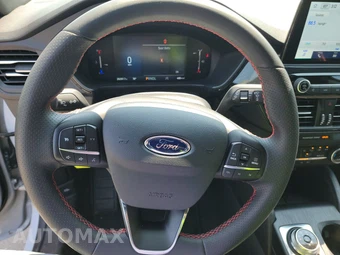 2025 Ford Escape ST-Line - miniatura 16