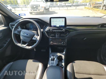 2025 Ford Escape ST-Line - miniatura 17
