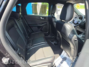 2025 Ford Escape ST-Line - miniatura 15
