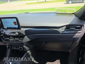 2025 Ford Escape ST-Line - miniatura 18