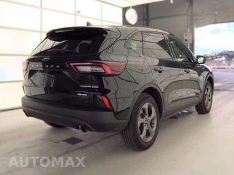 2025 Ford Escape ST-Line - miniatura 4