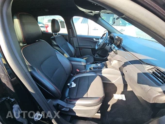 2025 Ford Escape ST-Line - miniatura 8