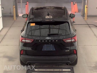2025 Ford Escape ST-Line - miniatura 5