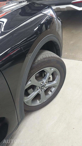 2025 Ford Escape ST-Line - miniatura 23