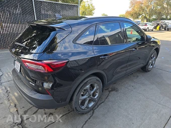 2025 Ford Escape ST-Line – miniatura 4