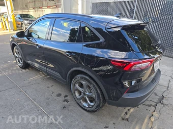 2025 Ford Escape ST-Line – miniatura 6