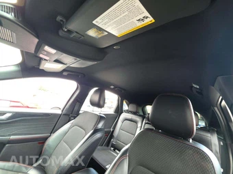2025 Ford Escape ST-Line - miniatura 11