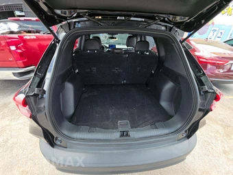 2025 Ford Escape ST-Line - miniatura 14