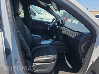 2025 Ford Escape ST-Line - miniatura 14