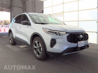 2025 Ford Escape ST-Line - miniatura 4