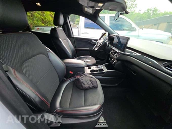 2025 Ford Escape ST-Line - miniatura 18