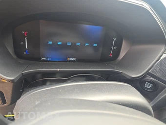 2025 Ford Escape ST-Line - miniatura 12