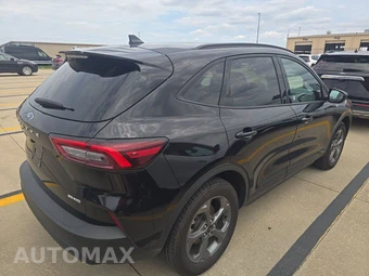 2025 Ford Escape ST-Line - miniatura 4