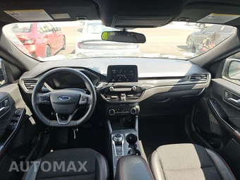 2025 Ford Escape ST-Line - miniatura 11