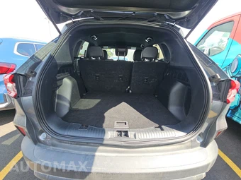 2025 Ford Escape ST-Line - miniatura 16