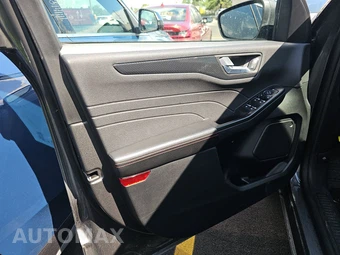 2025 Ford Escape ST-Line - miniatura 9