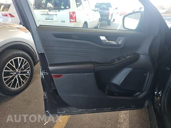 2025 Ford Escape ST-Line - miniatura 9