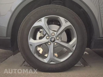 2025 Ford Escape ST-Line – miniatura 9